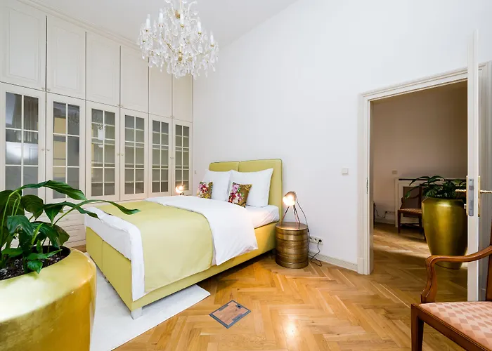 Apartmanhotel Grand By Tkc