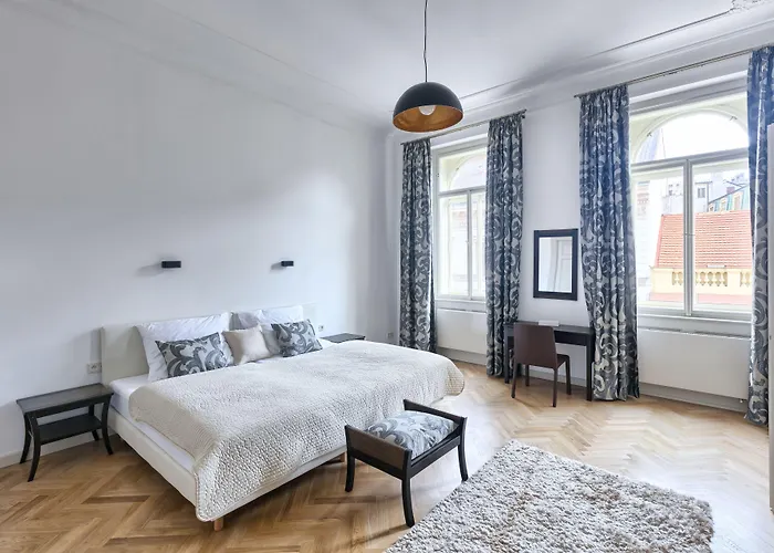 Grand By Tkc Apartmanhotel Prága