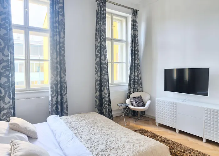 Grand By Tkc Apartmanhotel 4*