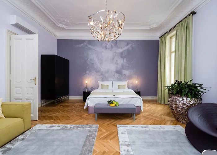 Grand By Tkc