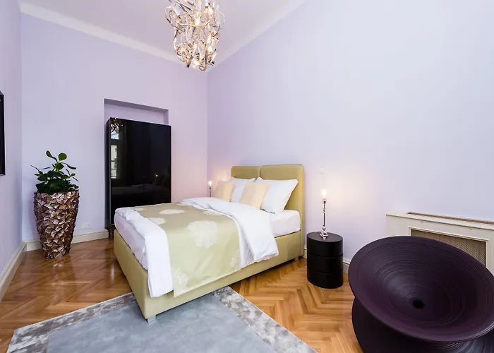 Grand By Tkc Apartmanhotel