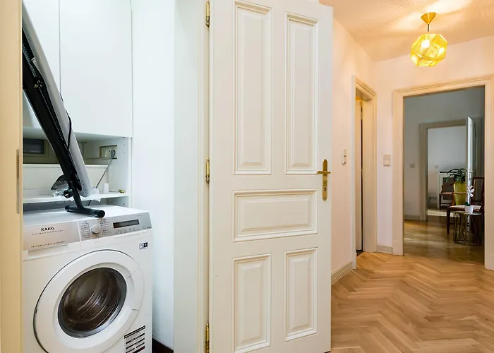 Apartmanhotel Grand By Tkc 4*