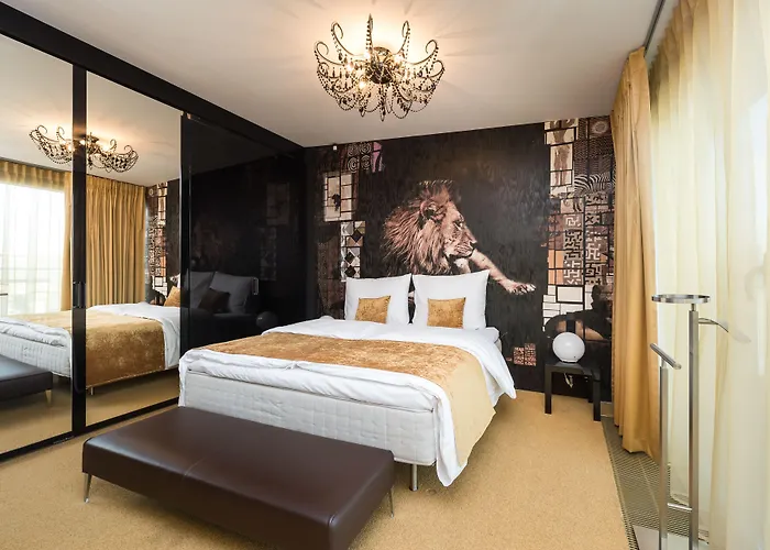 Grand By Tkc Apartmanhotel 4*