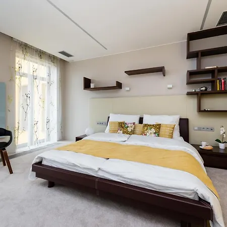 Grand By Tkc Praga