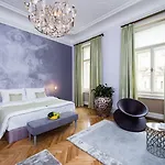 Grand By Tkc شقة فندقية