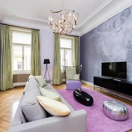 Aparthotel Grand Central Residence By Tkc Prag