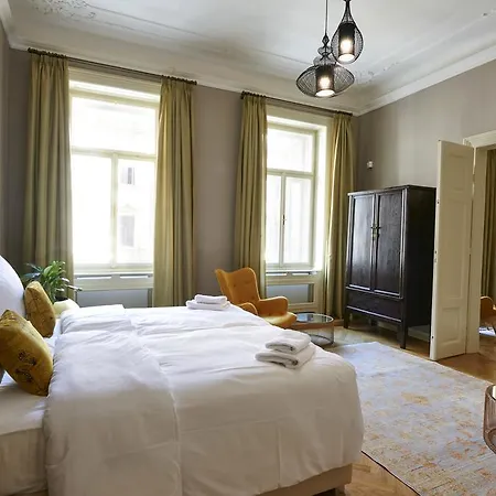 Grand Central Residence By Tkc Aparthotel Prag