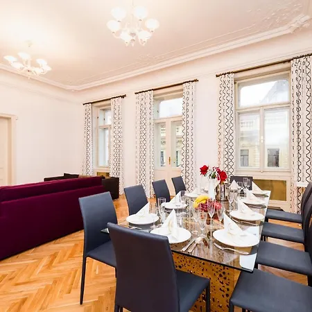 Aparthotel Grand Central Residence By Tkc Prag