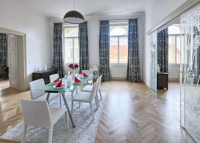 Grand Central Residence By Tkc Prag