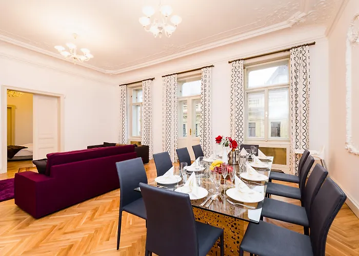 Grand Central Residence By Tkc Prag