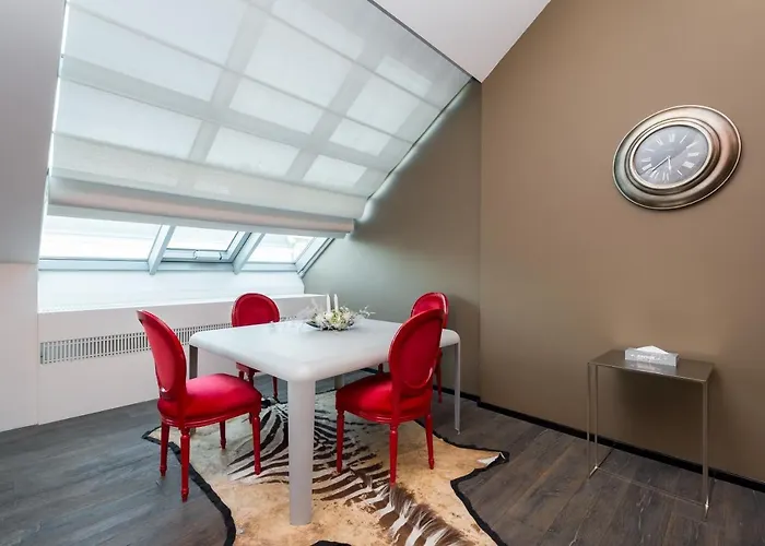 Grand Central Residence By Tkc 4* Prague