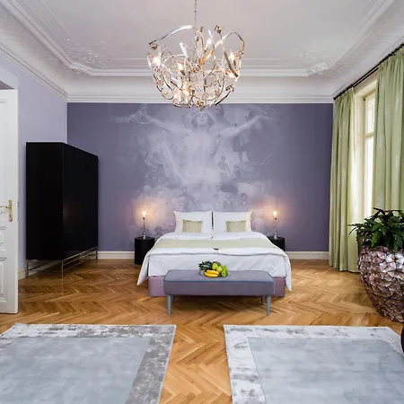 Grand Central Residence By Tkc