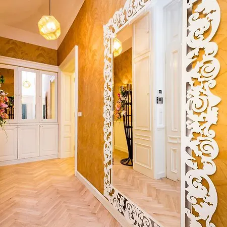 Grand By Tkc Praga
