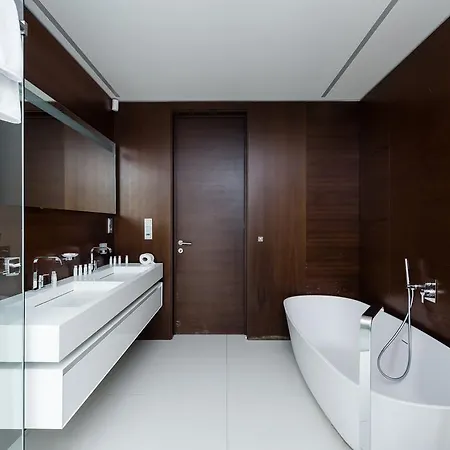 Apartahotel Grand By Tkc