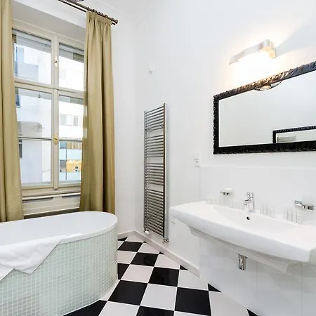 Grand By Tkc Apartahotel 4*