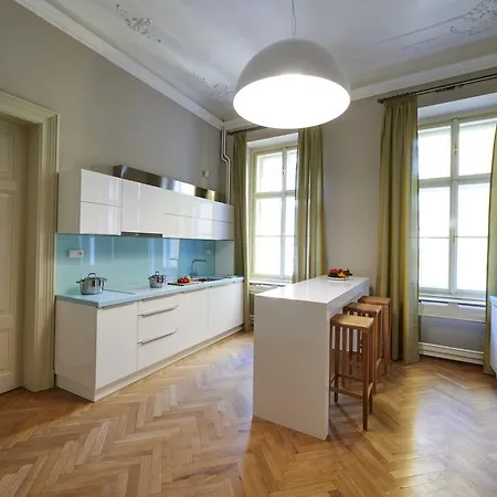 Grand By Tkc Praga