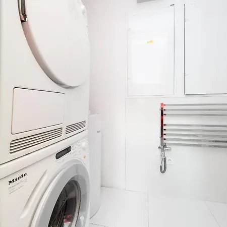 Grand By Tkc Praga