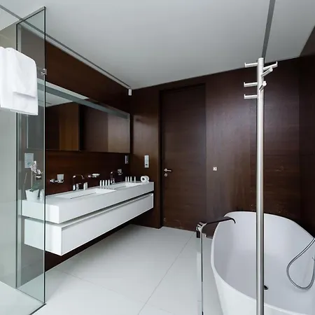 Apartahotel Grand By Tkc