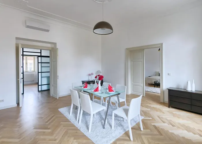 Lejlighedshotel Grand By Tkc 4*